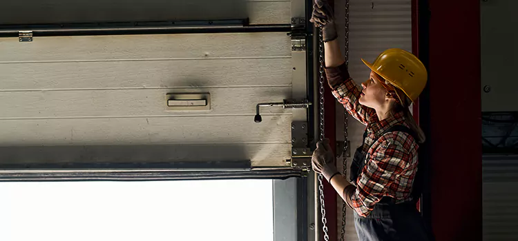 Addressing Common Garage Door Stoppage Issues in Stafford, TX